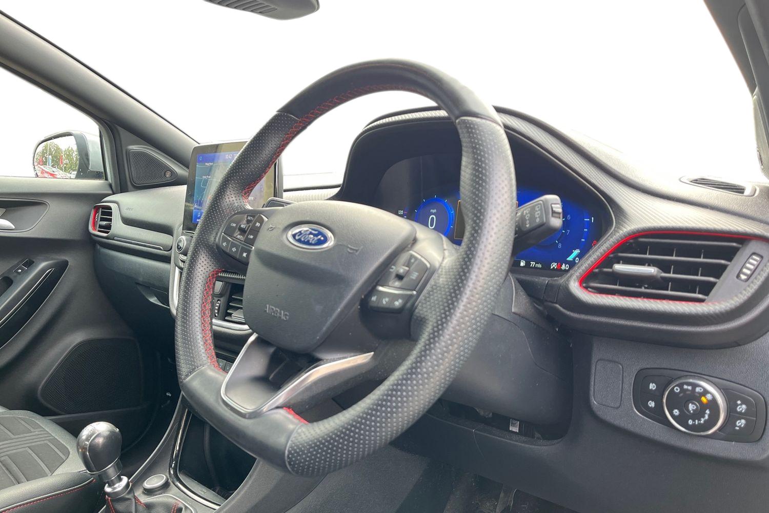 Ford PUMA Photo 8