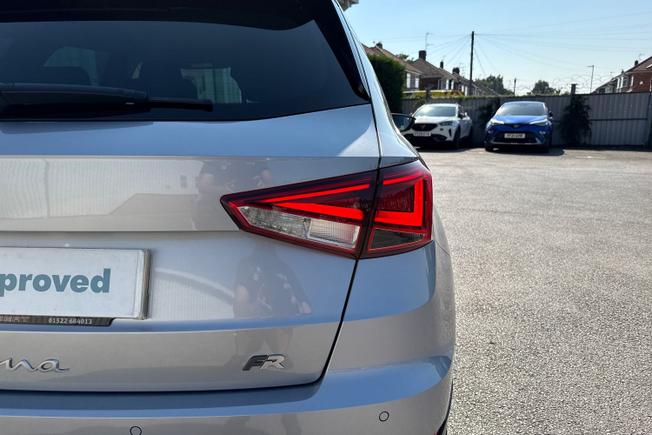 SEAT Arona Photo 18