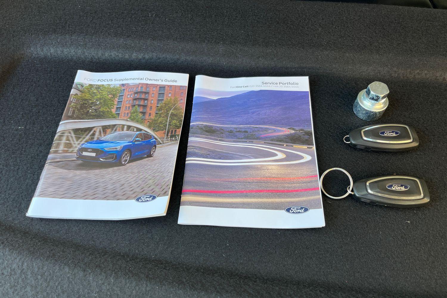 Ford FOCUS Photo 21