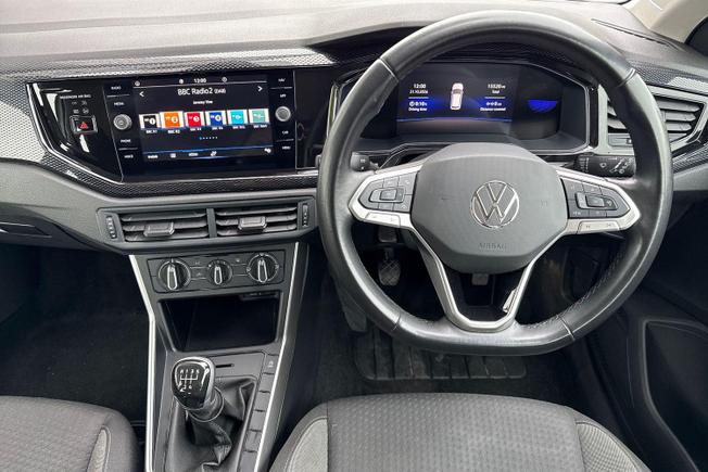 VOLKSWAGEN Polo Photo 11