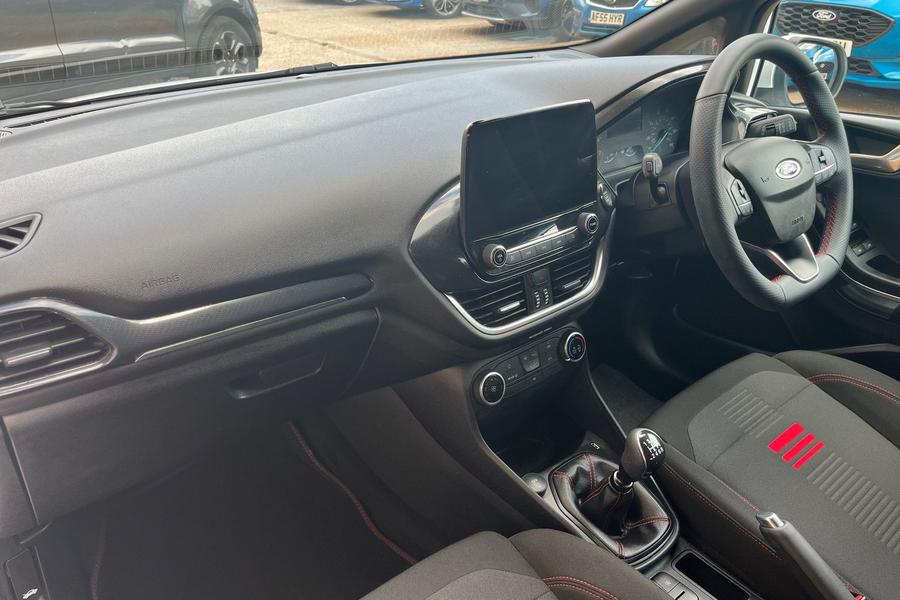 Ford FIESTA Photo autoimg-a2c2c72e57e63cc388d7edec1682ca923f7d0578.jpg