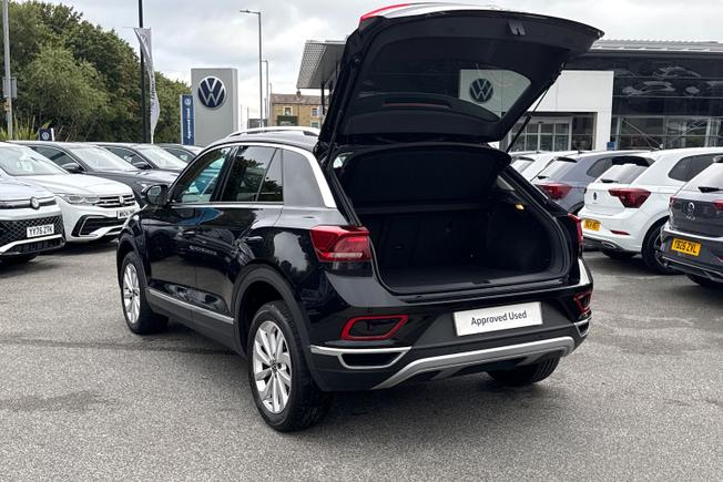 Volkswagen T-Roc Photo 39