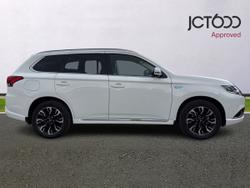 Mitsubishi Outlander Photo 4