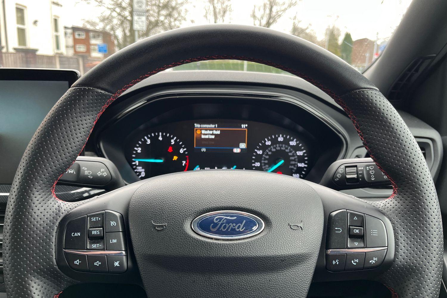 Ford FOCUS Photo 11
