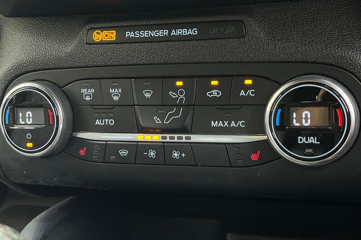 Ford Focus Photo 31