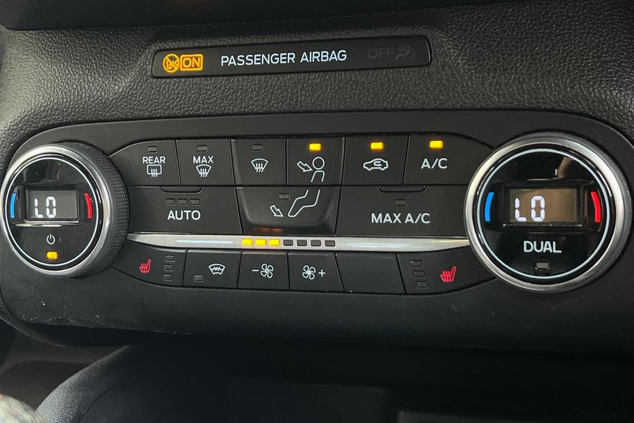 Ford Focus Photo autoimg-a2df4c31174f9aa6fb01fb0a7c7dc01327c081f6.jpg