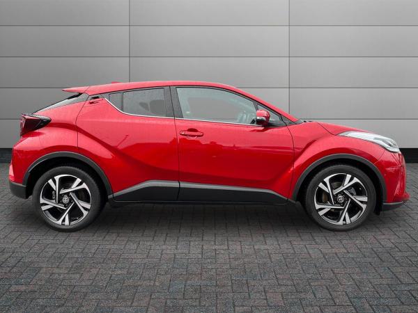 Toyota C-HR Photo autoimg-a2dfb9d24baea076474fba6e781d08ae56ccdb58.jpg