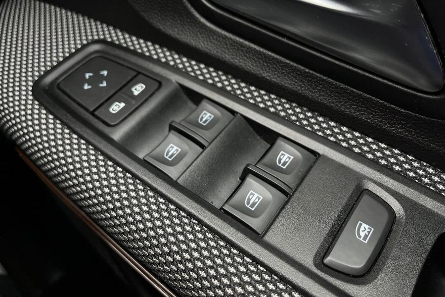 Dacia Sandero Stepway Photo autoimg-a2e20d64591844d4c18a49c10a7603821578d613.jpg