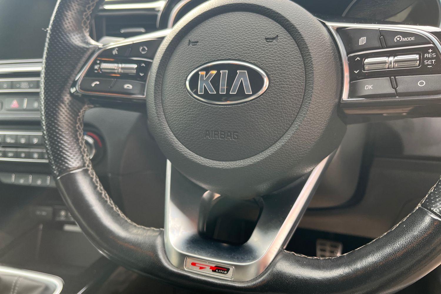 Kia CEED Photo 32