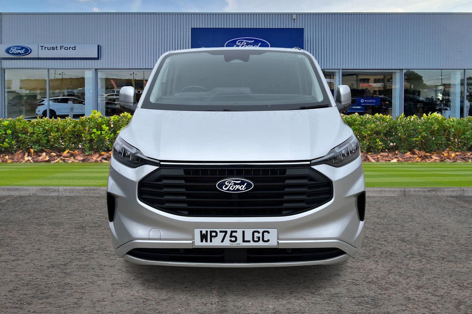 Ford TRANSIT CUSTOM Photo 11