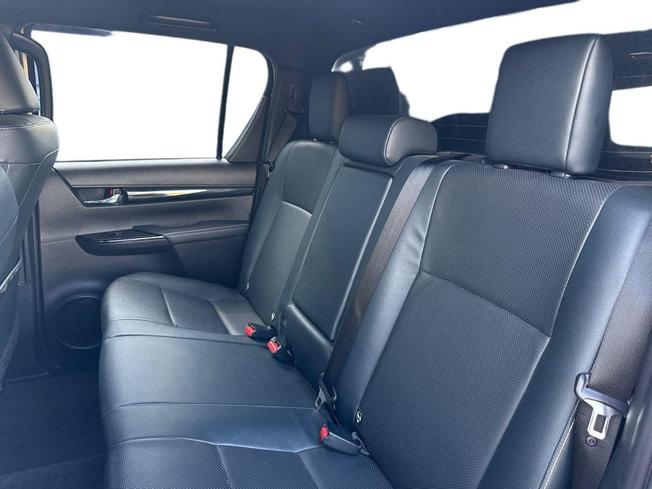 Toyota Hilux Photo 9