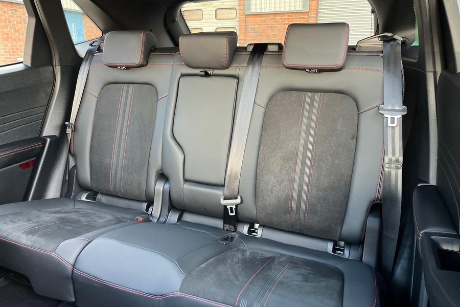Ford Kuga Photo autoimg-a2f05b9965cbacd0a35a20262e2b00aba56d6787.jpg
