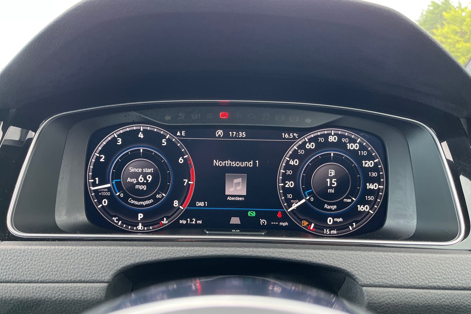 Volkswagen GOLF Photo 12