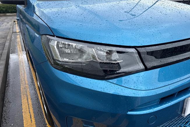 VOLKSWAGEN Caddy Photo 19