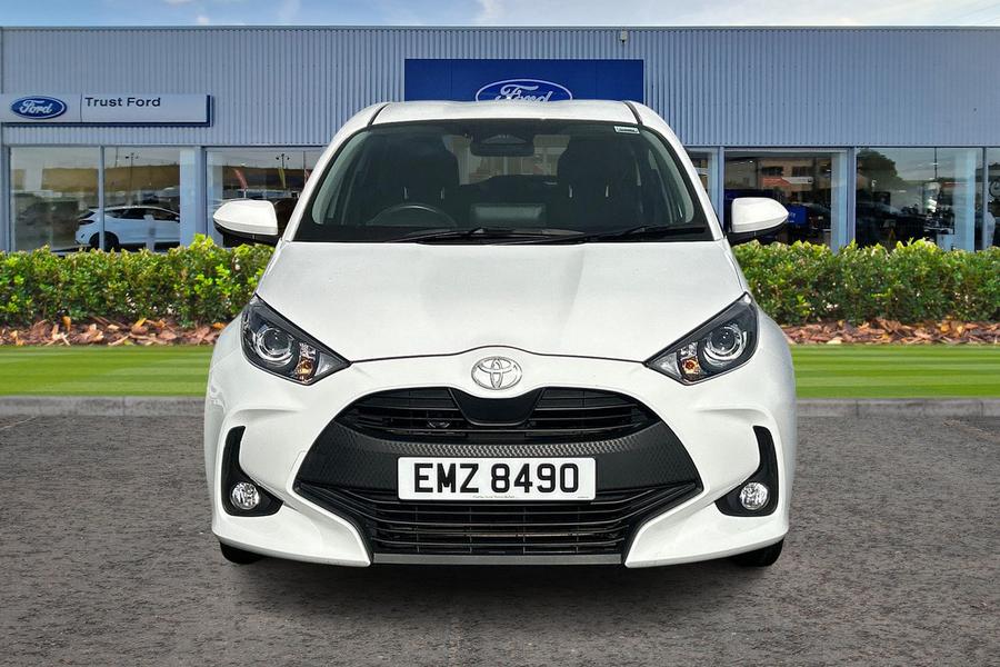 Toyota YARIS Photo autoimg-a2f8437a068a36edf8833f5827c423ca968acb8a.jpg