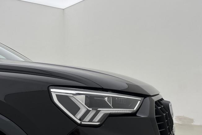 Audi Q3 Photo 19