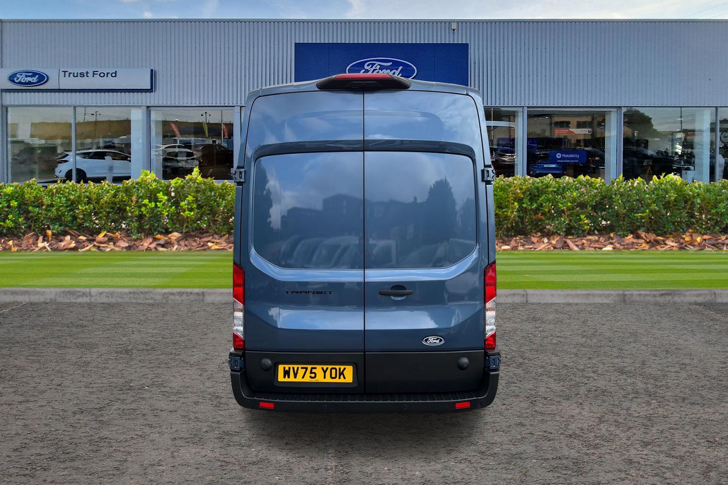 Ford TRANSIT Photo 11