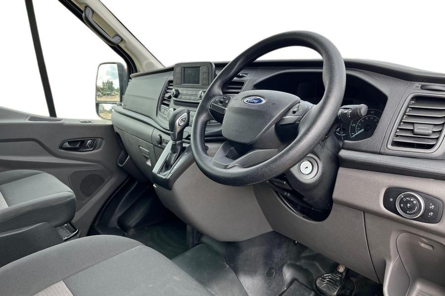 Ford TRANSIT Photo autoimg-a3040c3c30e7d163f0a19bc2f8d355925917965c.jpg