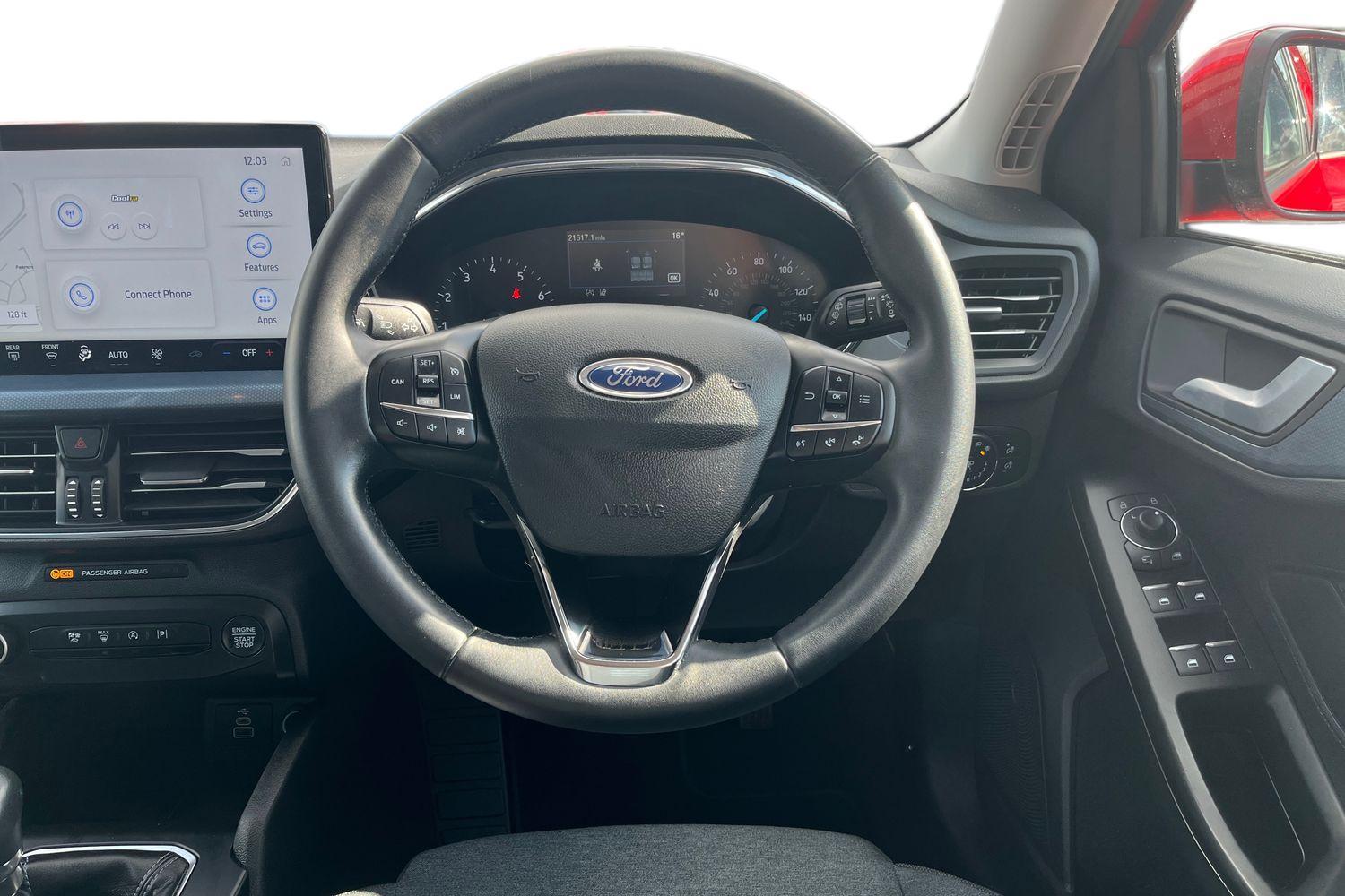 Ford FOCUS Photo 10