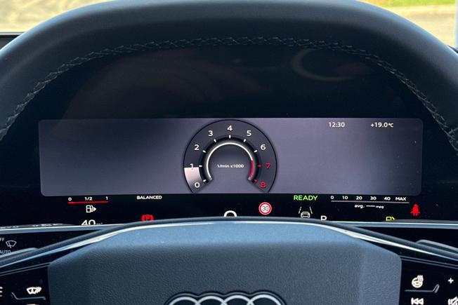 AUDI Q3 Photo 15