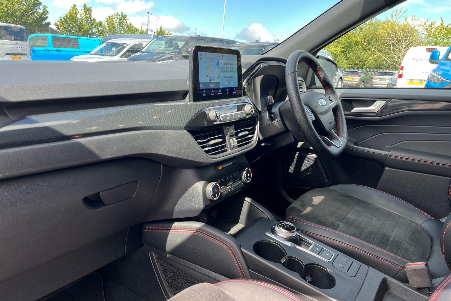Ford KUGA Photo 17