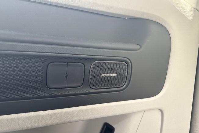 VOLKSWAGEN Id. Buzz Photo 29