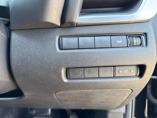 NISSAN Qashqai Photo 28
