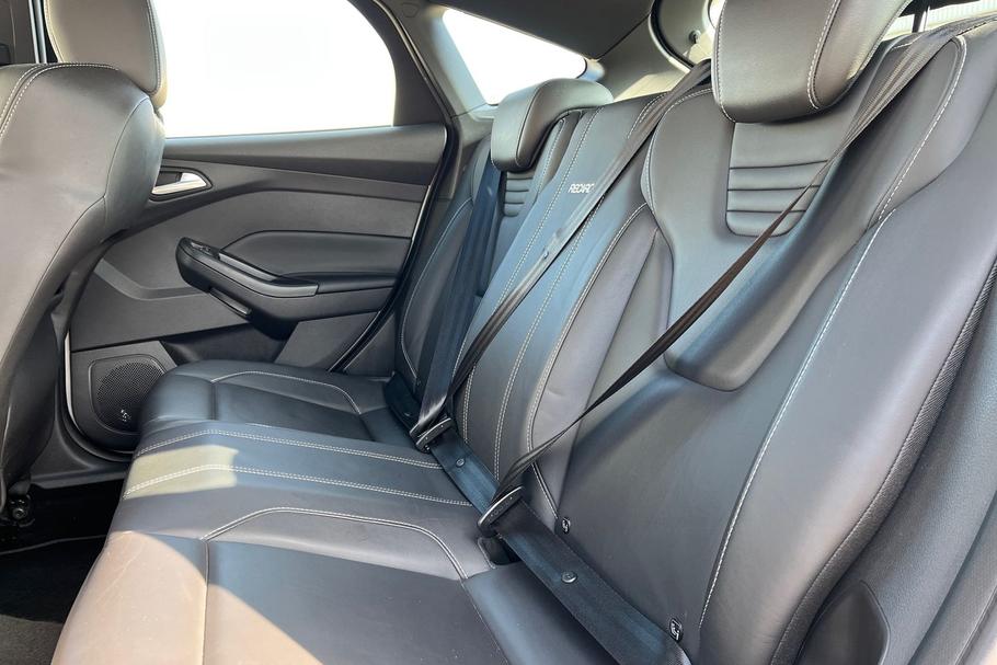 Used Ford FOCUS 20