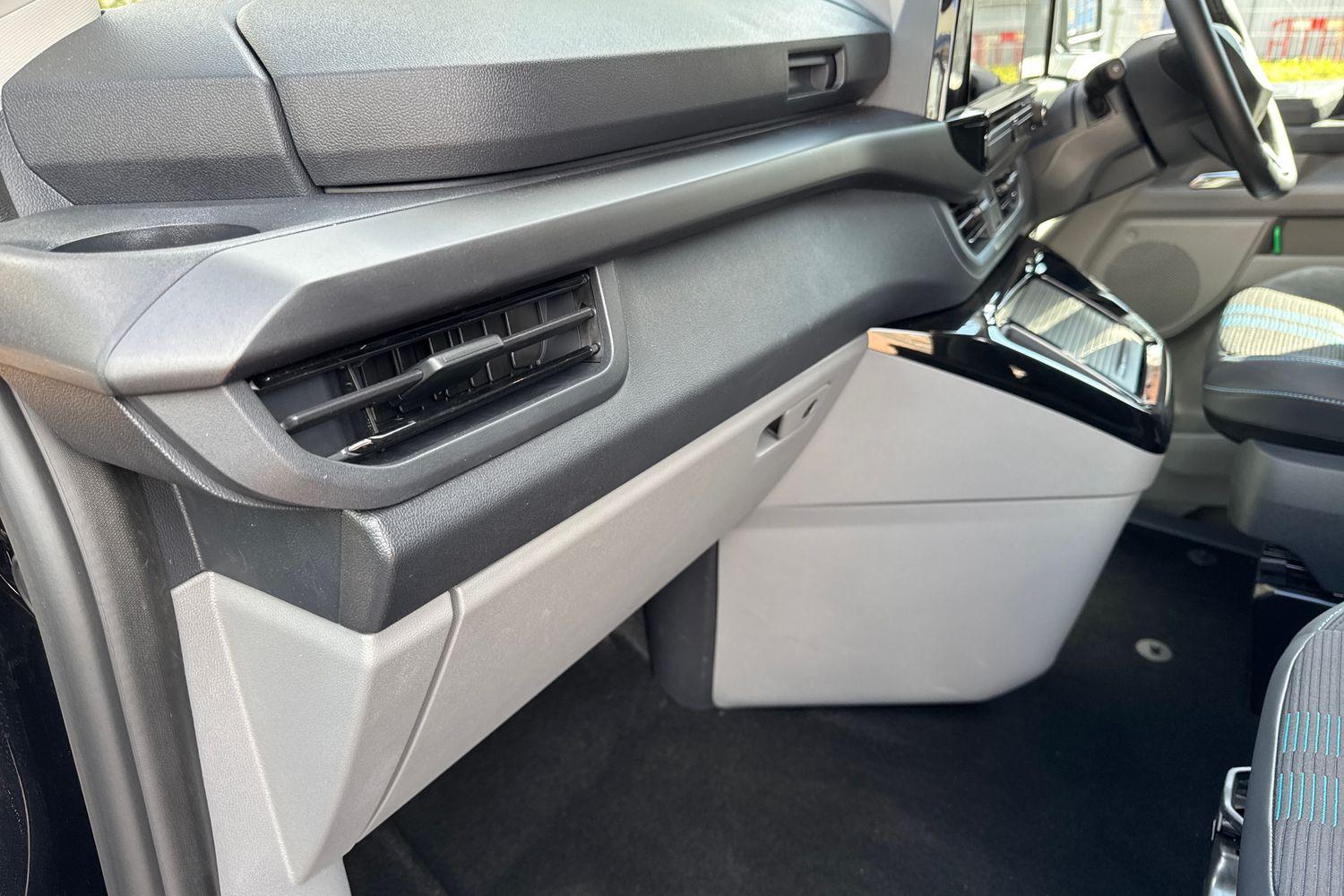 Ford TRANSIT CUSTOM Photo 7