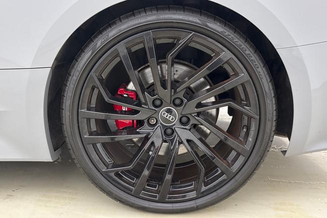 Audi RS5 Photo 5