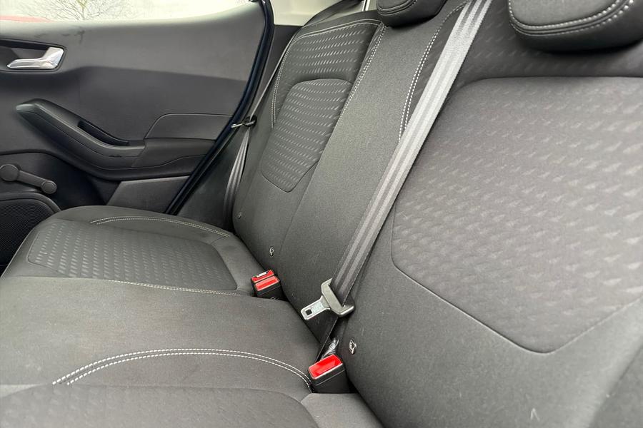 Ford FIESTA Photo autoimg-a318a0f4788a0f5420323dc48b5737a932d2e301.jpg