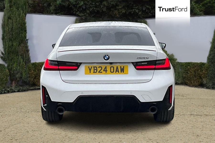 BMW 3 SERIES Photo autoimg-a31b3704e2d7aea05d7786bc8536781e4d7fd7f0.jpg