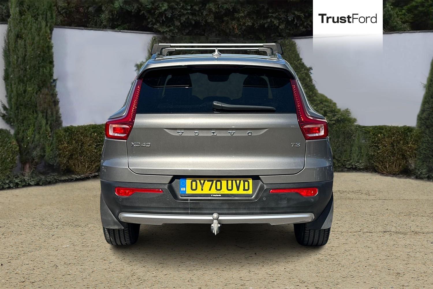 Volvo XC40 Photo 6