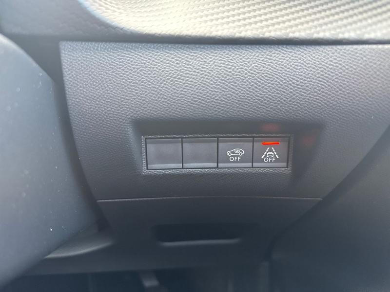 Used Peugeot 208 NU72OBC 37