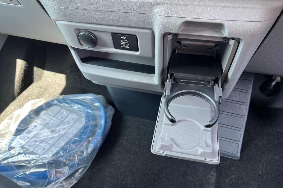 Used Ford TRANSIT CUSTOM YM75CEK 33