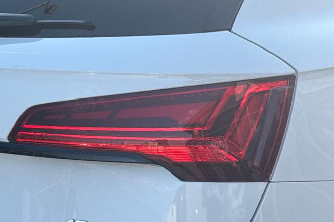 AUDI Q5 Photo 18