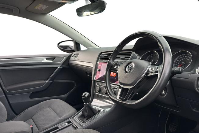 VOLKSWAGEN Golf Photo 6