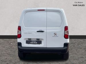 Used 2023 PEUGEOT PARTNER  STANDARD  1000 1.5 BlueHDi 100 Professional Premium + Ice White at Carco Group