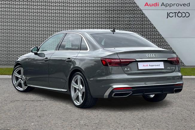 Audi A4 Photo 3
