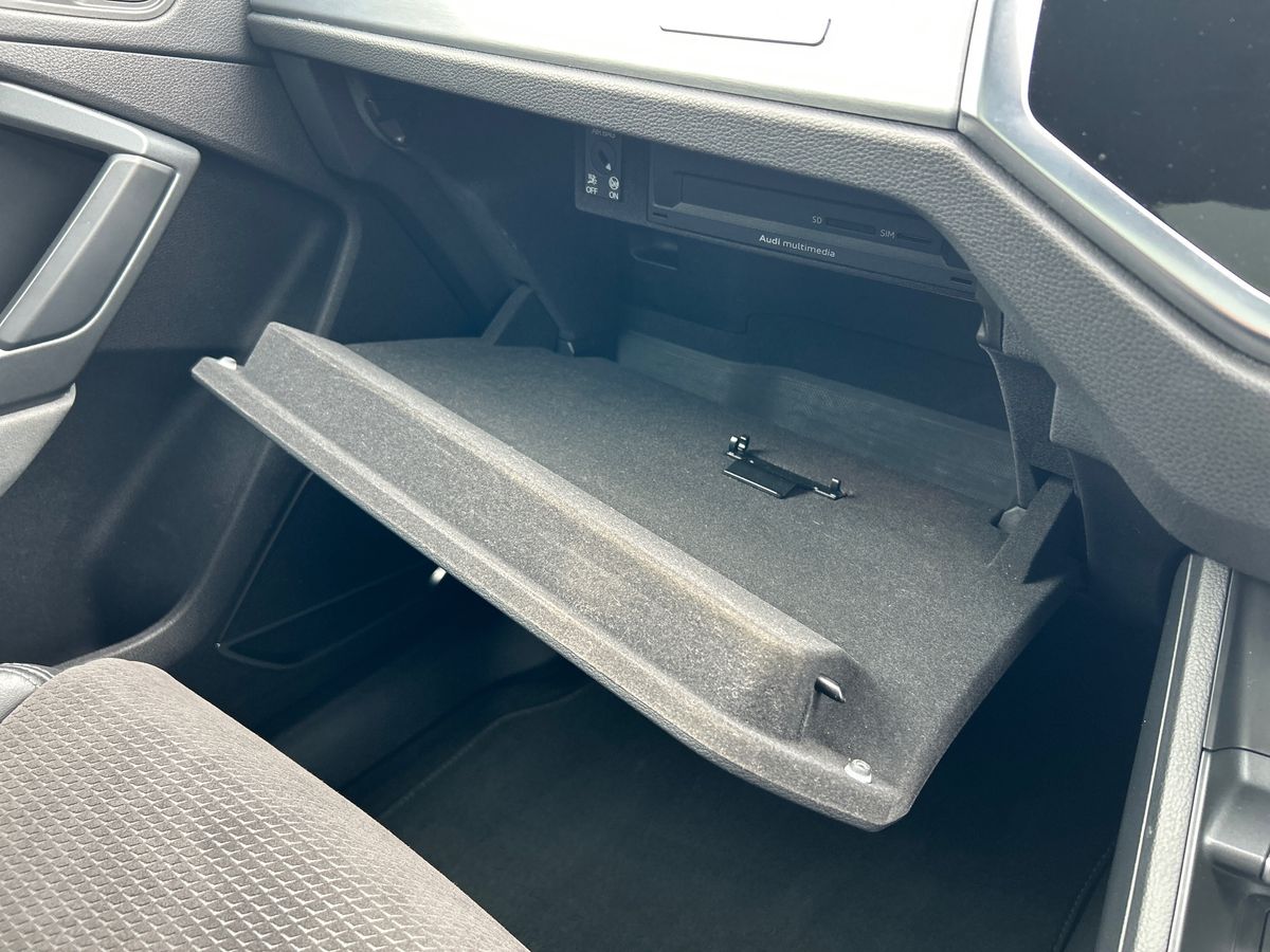 Audi Q3 Photo 36