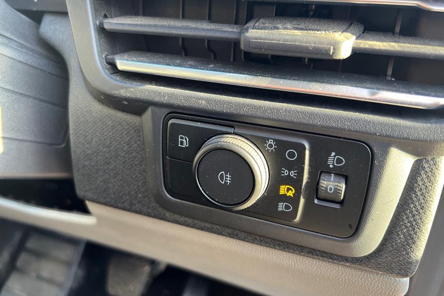 Used Ford TOURNEO CUSTOM RX25CLV 29