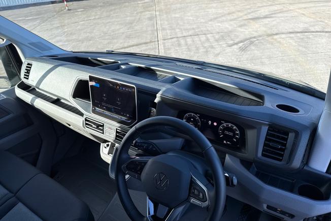 VOLKSWAGEN Crafter Photo 40