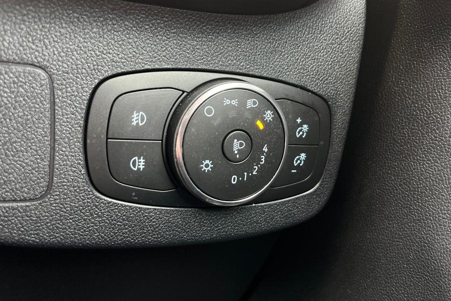 Ford Puma Photo autoimg-a33205f8a96f2365a787399beb51c2049fc48757.jpg