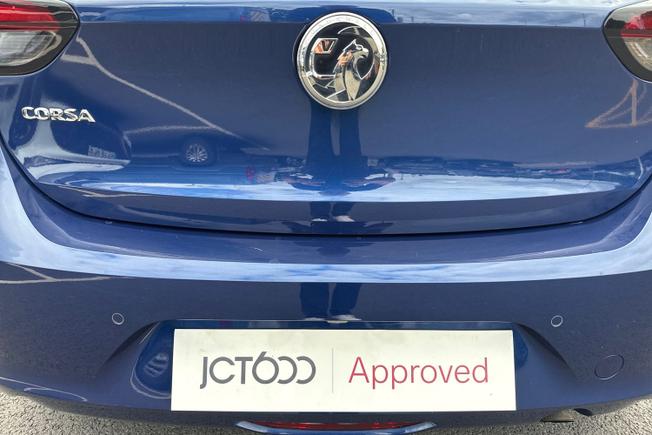 VAUXHALL Corsa Photo 31