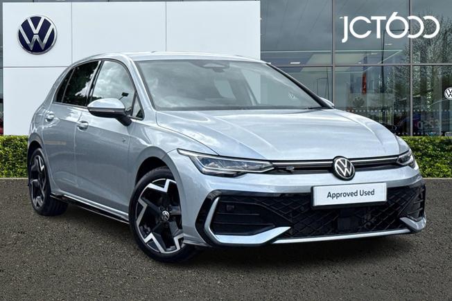 VOLKSWAGEN Golf Photo 1