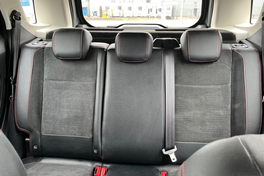 Ford ECOSPORT Photo autoimg-a33711d077dcb760d187e9dbebbf16ea92b8f8b9.jpg