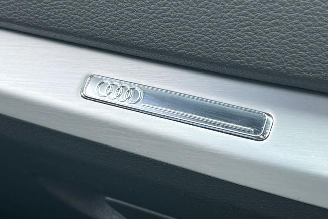 AUDI Q2 Photo 34