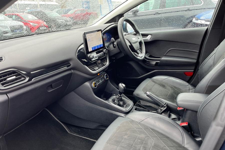 Ford FIESTA Photo autoimg-a33992e06492bff84c45a9696f8183aa68f11b41.jpg