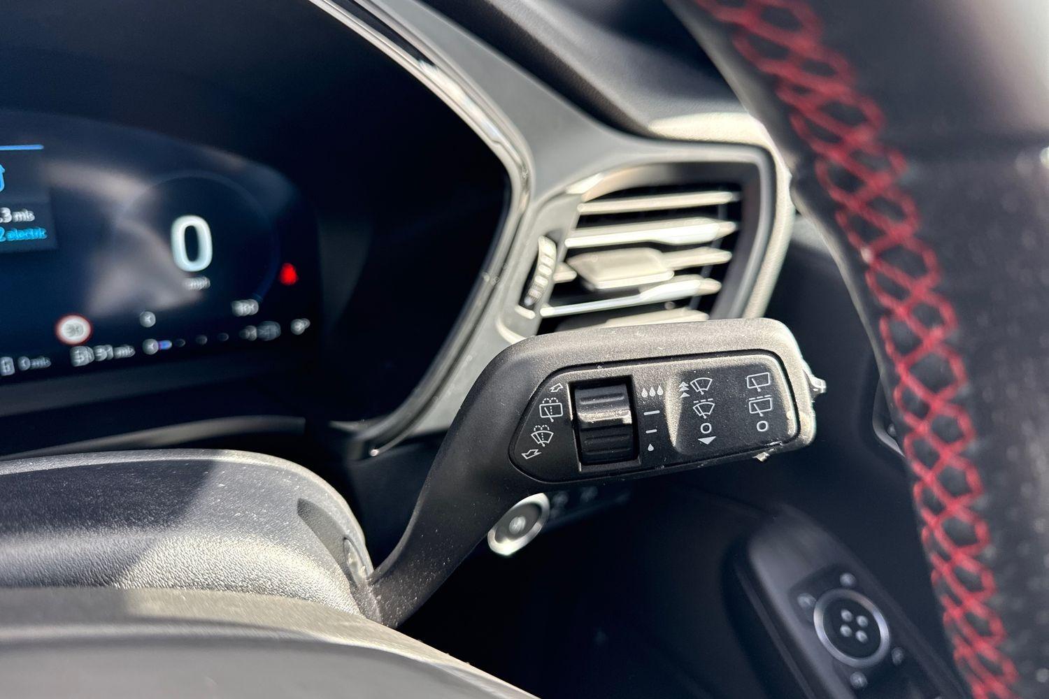 Ford KUGA Photo 14