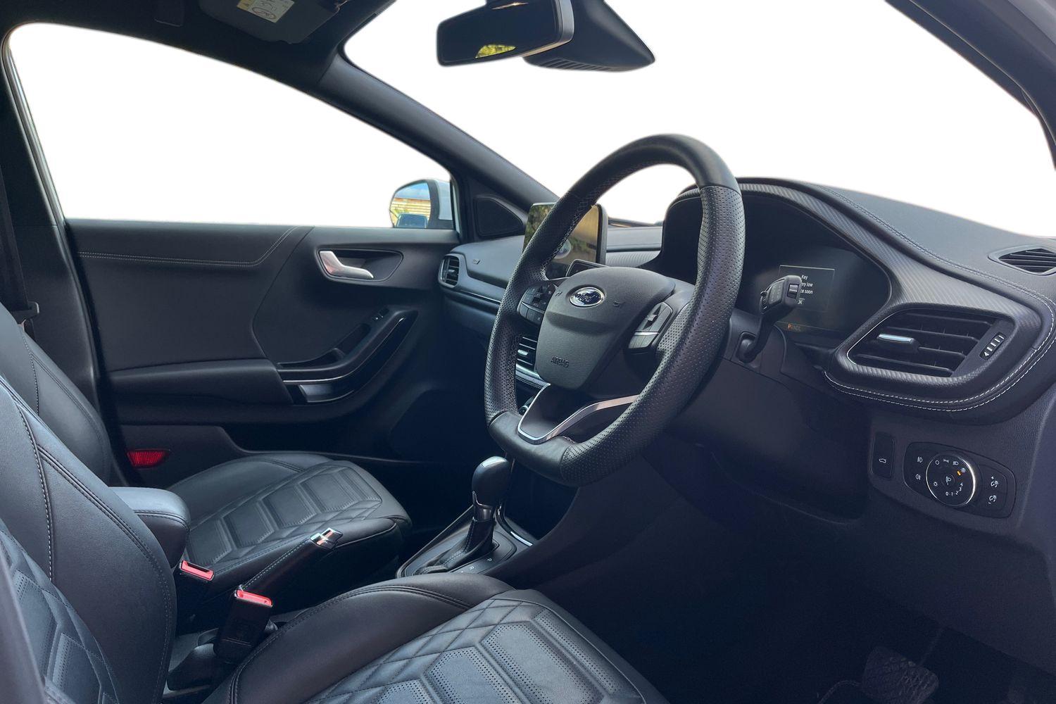 Ford PUMA Photo 8